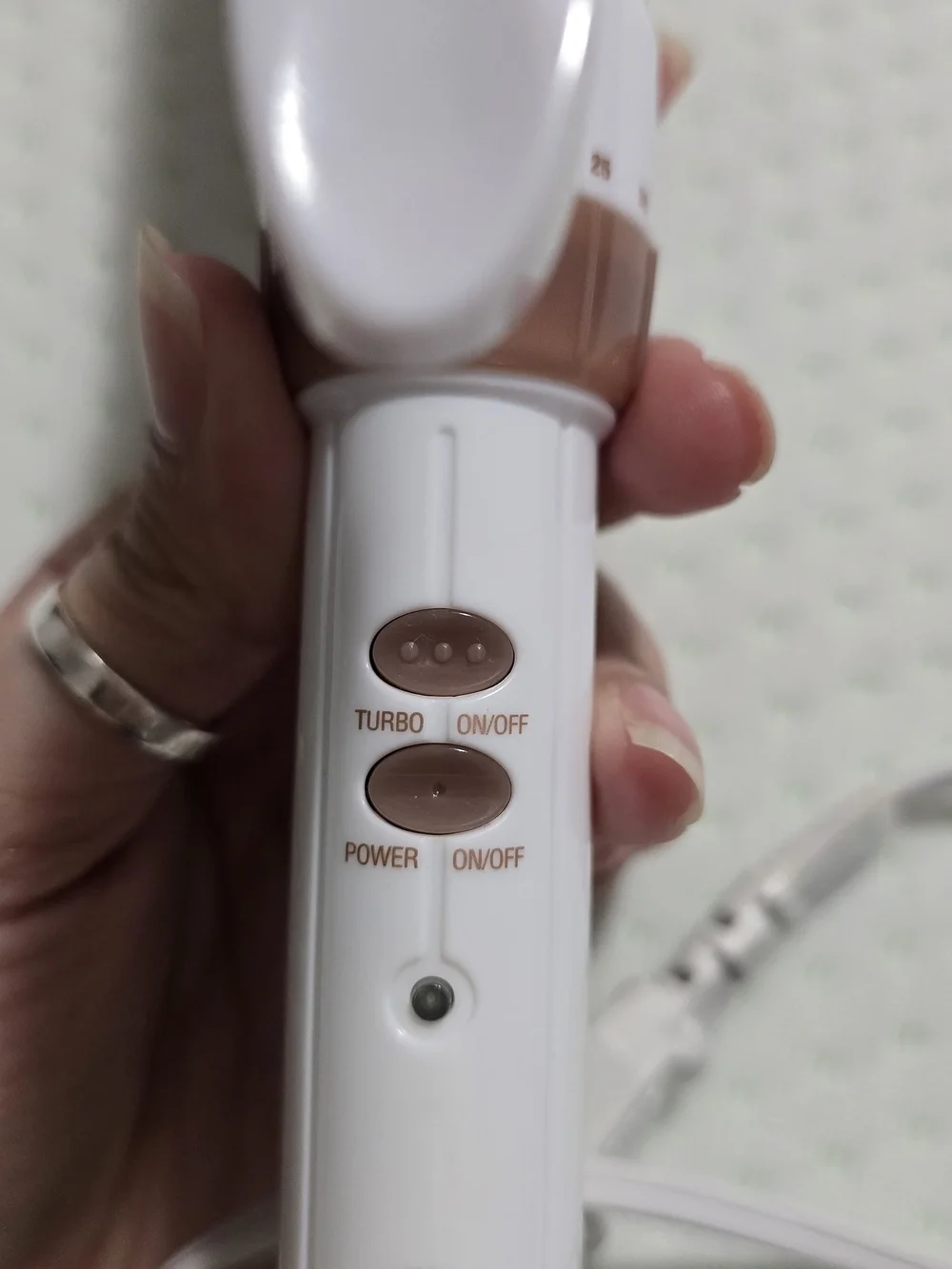 Conair Rose Gold Ceramic 1 1/4" Curling Iron - White/Rose Gold - Picture 3 of 5